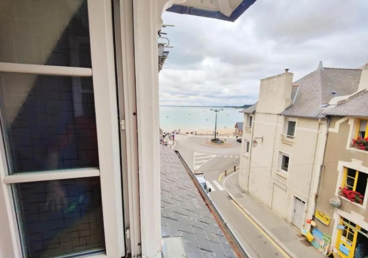 L'Etoile By Mrodbnb - Appart Neuf - Vue Mer - 25M Plage & Resto - Cine - Cheminee - Popcorn Cancale Francia
